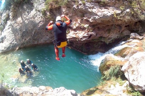 Vanuit Granada: Rio Verde canyoningervaring