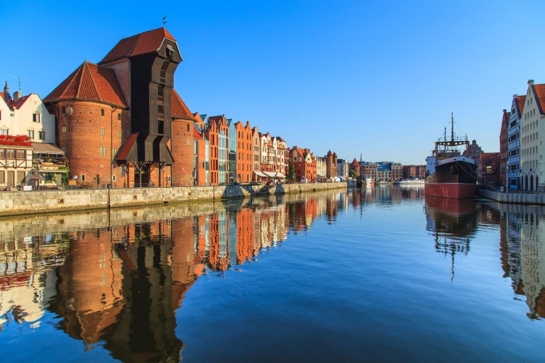Gdansk: Luxury Old Town Walking Tour For Scandinavians Gdansk: 4-hour Luxury Old Town Walking Tour