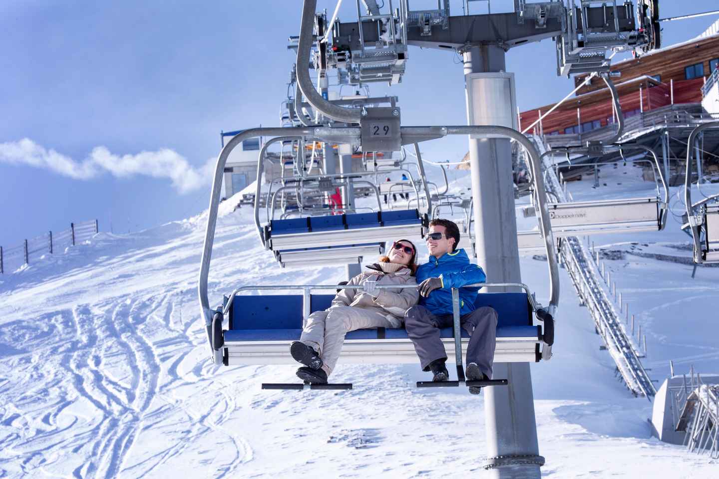 From Lausanne: Glacier 3000 Experience Tour