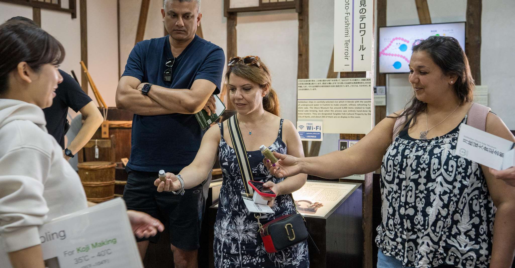 Kyoto: Insider Sake Brewery Tour with Sake and Food Pairing photo 4