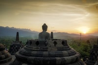 Da Yogyakarta, tour guidato da mezza giornata di Borobudur - Housity