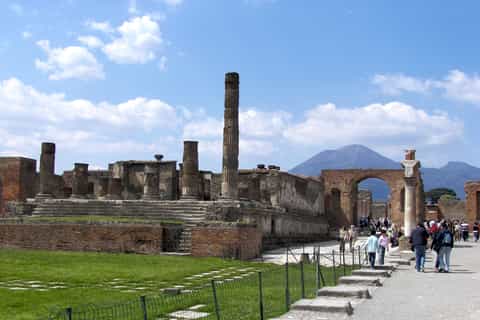 2-Hour Pompeii Child-Friendly Tour
