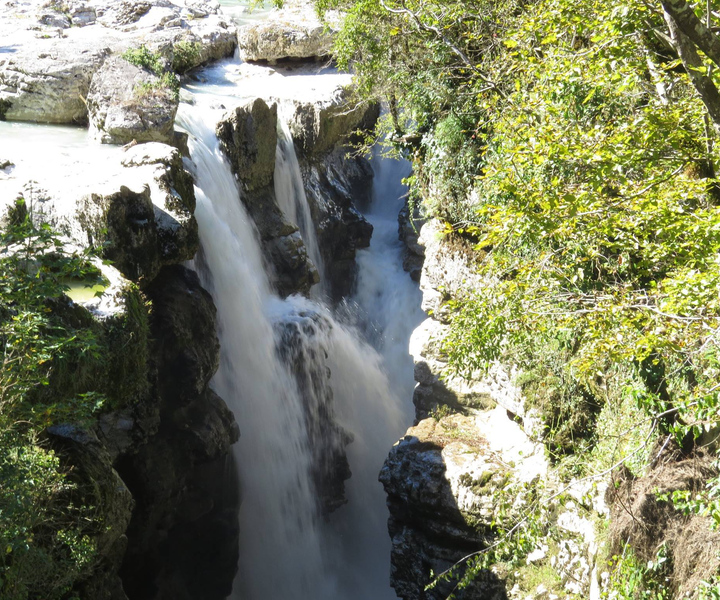 Kutaisi: Martvili, Okatse Canyon, and Prometheus Cave Tour