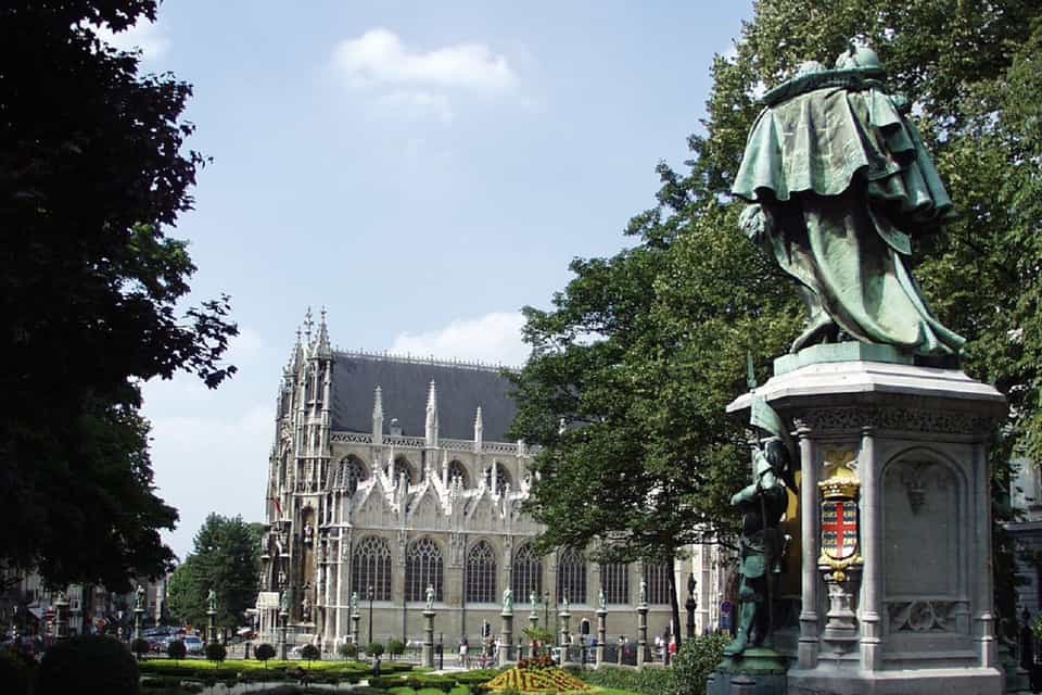 Rundgang: Bahnhof zum Manneken Pis