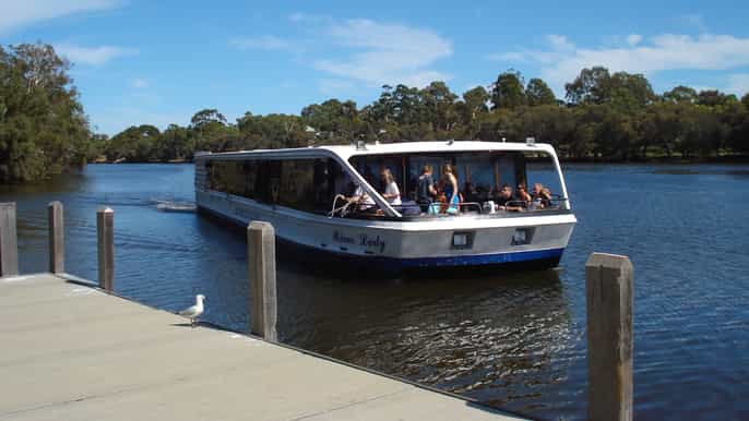 perth swan valley bootsfahrt und weinprobe mit mittagessen