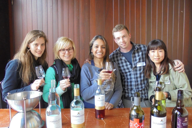 From Perth: Swan Valley Winery & Brewery Day Tour With LunchSwan Valley Winery Day Tour z Perth