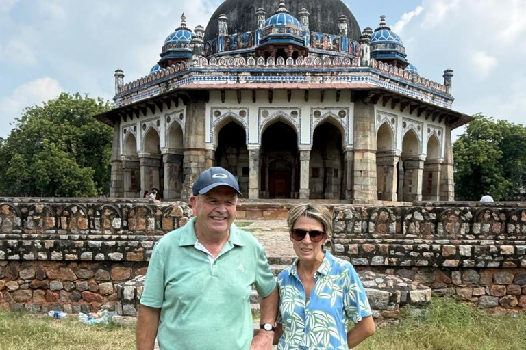 Delhi: Jama Masjid, Qutub Minar &amp; Humayun’s Tomb Tour By CarDelhi: Tour with Car, Driver, Guide Entrance Fees and Lunch