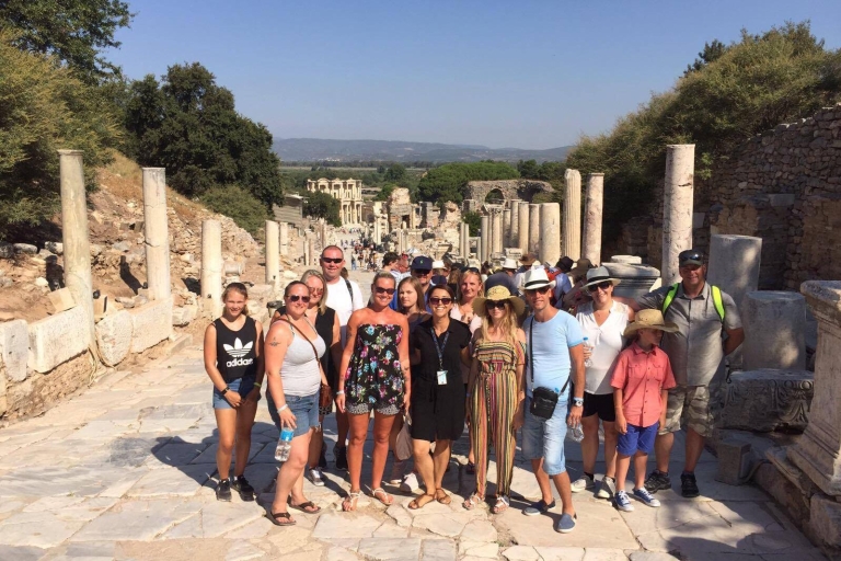 De Kusadasi: visite d'une journée à Ephèse en petit groupeDe Kusadasi: Tour d'Ephèse en petit groupe d'une journée