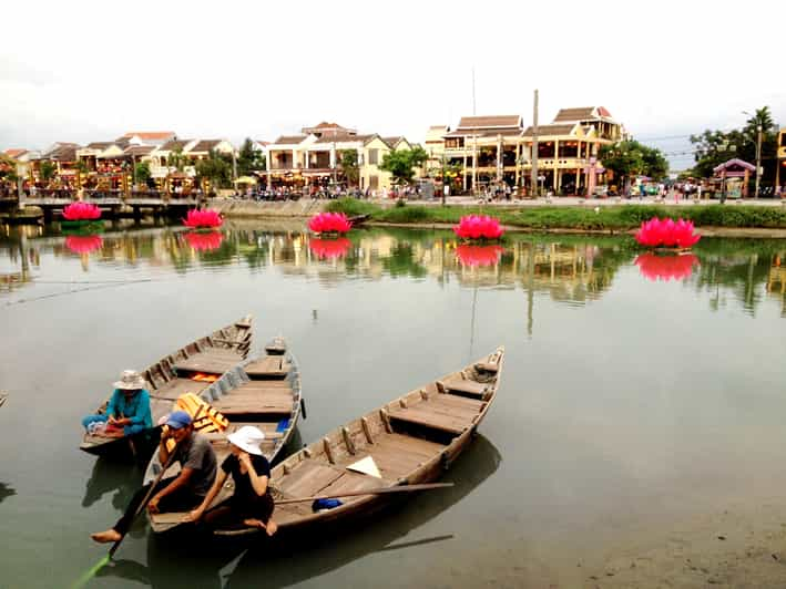 Hoi An: Night Food Tasting Tour | GetYourGuide