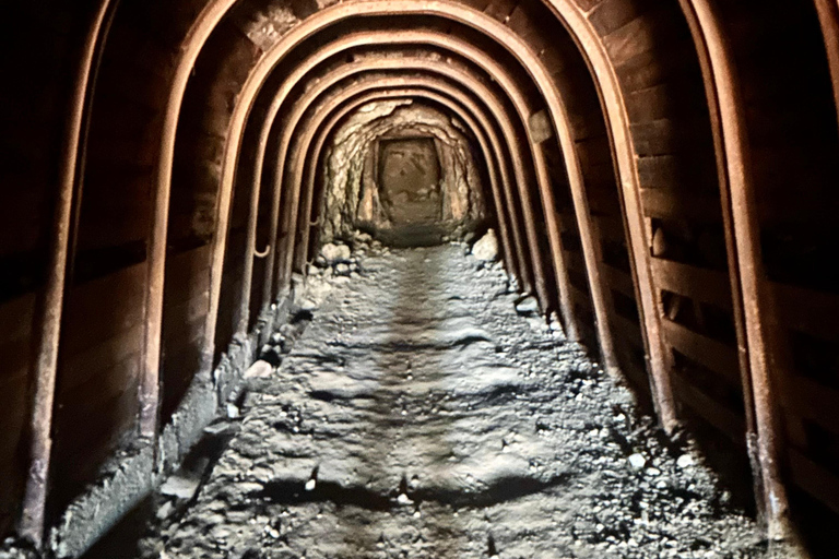 Cyprus: Nature & Lost Places – Mines, Lakes & Colours