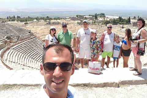 depuis kuşadası visite guidée en petit groupe de pamukkale