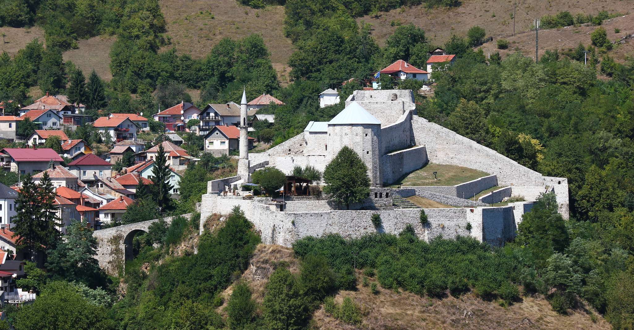 City of Travnik and Jajce Waterfalls - Housity