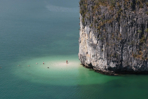 河内：2 日兰哈湾、下龙湾 5 星级邮轮之旅（含三餐、客舱）河内：2 日兰哈湾、下龙湾 5 星级邮轮、餐饮、客舱