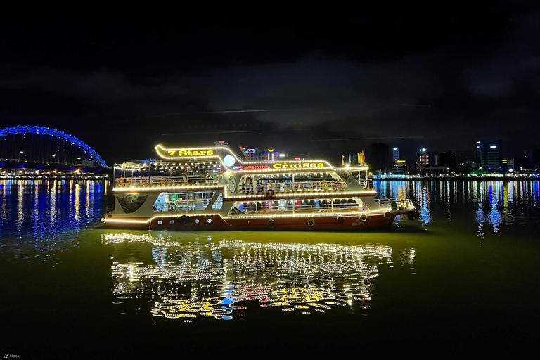 Tour noturno particular em Da Nang: Mercado, passeios turísticos e cruzeiro