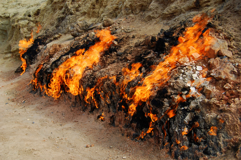 Bakou: visite privée du mont Burning et du temple zorastrien