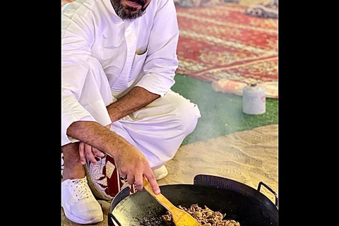Jeddah or Mecca: Desert cooking class with a local dinner