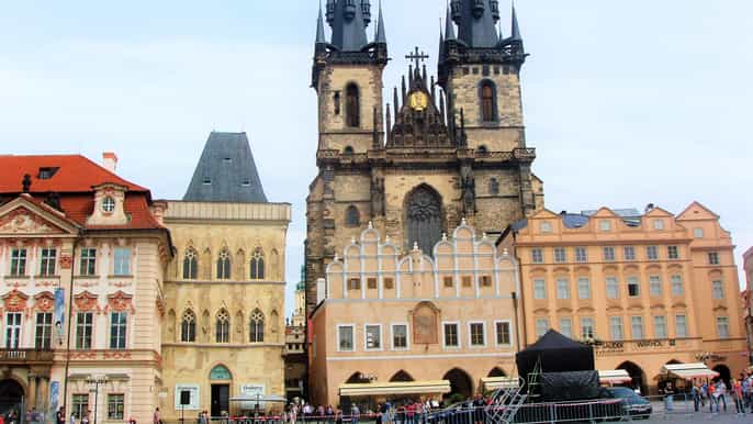 prague tailored sightseeing tour in french
