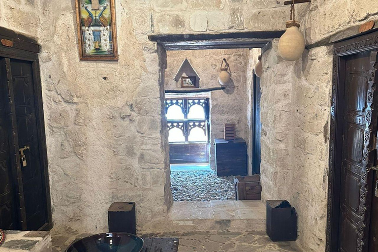 Salalah: tour della parte orientale di Salalah con Wadi e Museo di SumhuramSalalah: tour della parte orientale di Salalah con Wadi e Museo Sumhuram