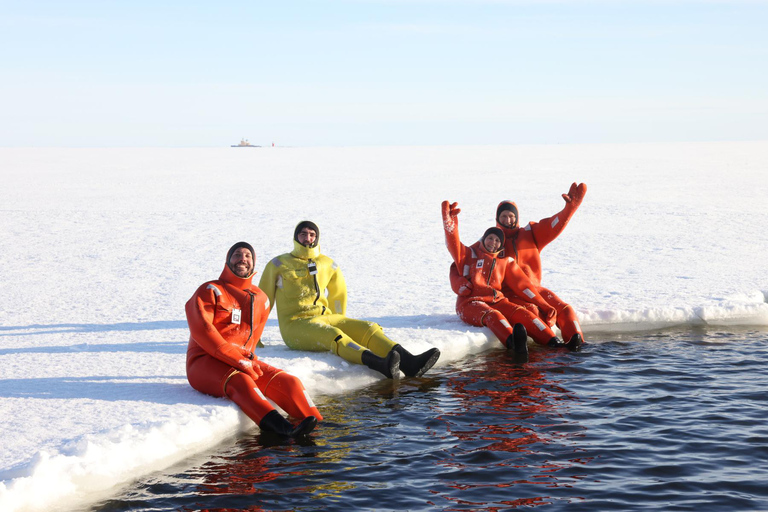 From Kemi: Icebreaker Cruise 3 h, Ice Floating & Transfer From Kemi: Icebreaker Cruise with Lunch and Ice Floating