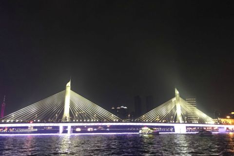 Cruzeiro Noturno no Rio das Pérolas com Traslados Privados em Guangzhou