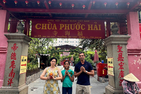 Ho Chi Minh City: PRIVATE Tour with 6 Top Highlights