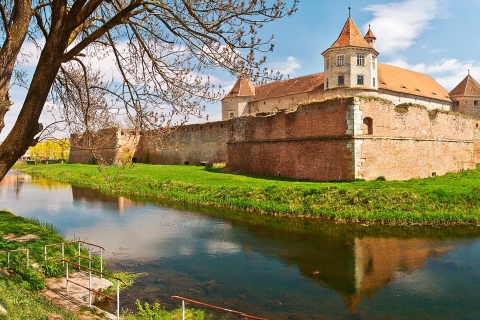 Bucharest: 4-Day Medieval Transylvania Tour