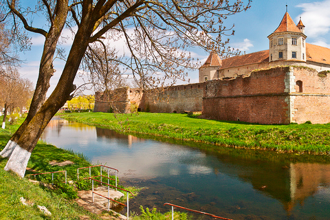 Bucharest: 4-Day Medieval Transylvania Tour