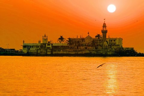 Bombay di Dawn