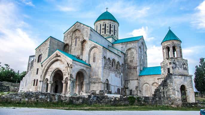 kutaisi ancient city and prometheus cave tour