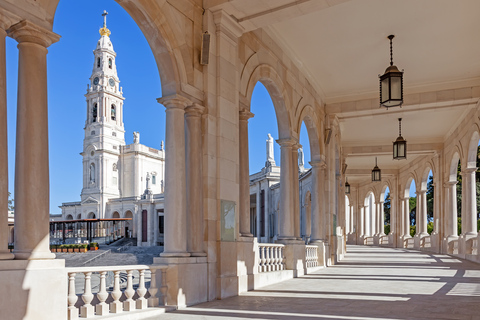 Depuis Lisbonne : Fatima, Batalha, Nazaré et ObidosRéservation 1 pers. (espagnol, anglais, français, portugais)