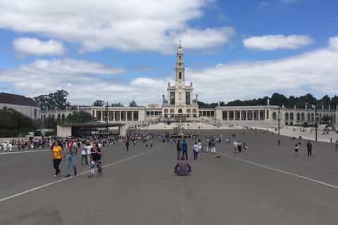viagem privada de um dia a fátima saindo de lisboa