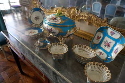 From Paris: Skip-the-Line Versailles Palace and Gardens Tour