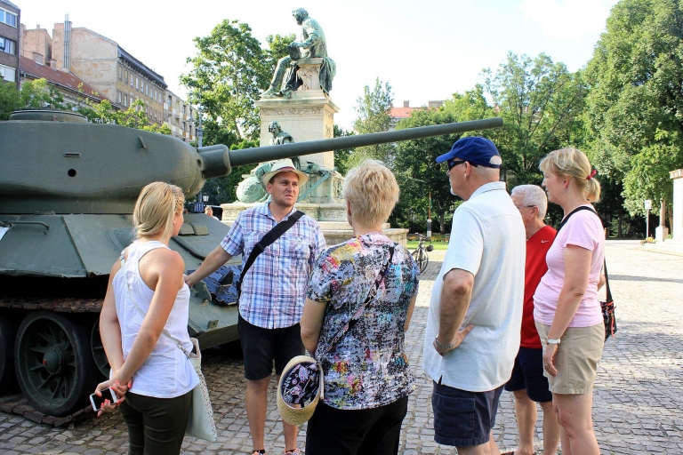 Budapest: Kommunismus-Tour mit Café-Besuch