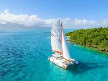 Location de catamaran privé à l'Ile aux Cerfs