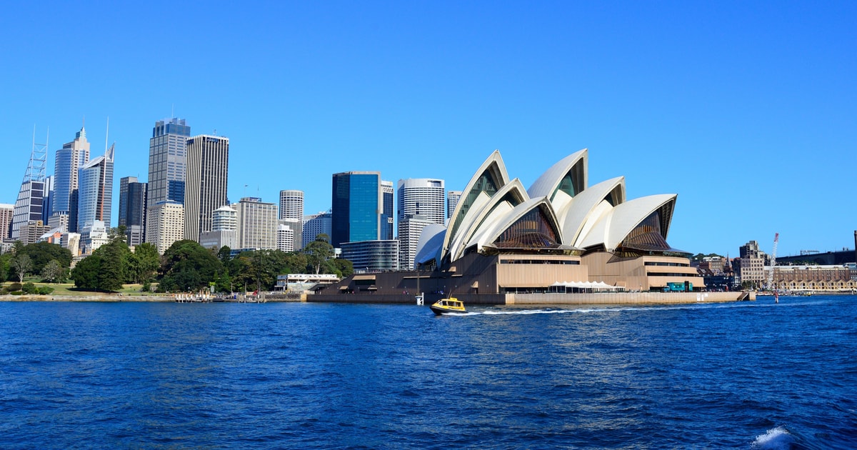 Sydney Harbour Lunch Cruise with Bondi Beach and City Tour - Sydney ...