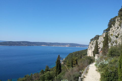 Split: Wanderung durch den Waldpark MarjanWanderung durch den Waldpark Marjan am Morgen