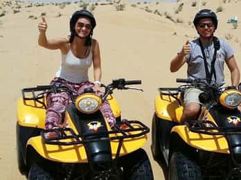 Hurghada: 3-stündige Wüstensafari mit dem Quad & Kamelritt Hurghada: 3-stündige Wüstensafari mit dem Quad & Kamelritt