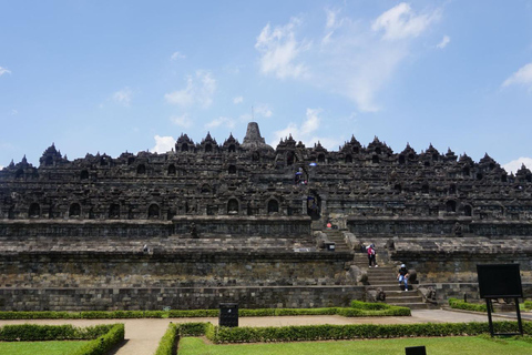 Borobudur Temple Climb-Up Access Private Tour with Pickup Borobudur Temple Climb-Up Access Private Tour All Inclusive