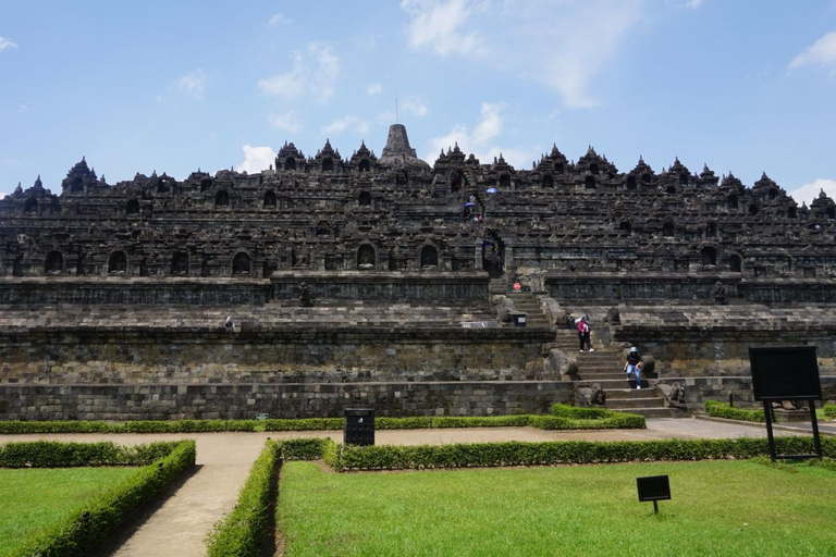 Borobudur Temple Climb-Up Access Private Tour with Pickup Borobudur Temple Climb-Up Access Private Tour All Inclusive