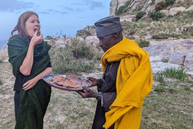 Antike Wunderwerke erforschen: Eine 3-tägige Tour zu den Geralta-Kirchen