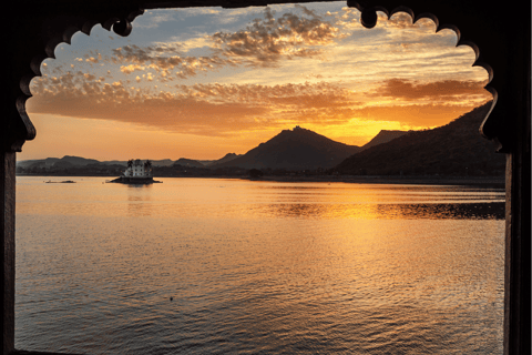 Lo mejor de Udaipur Visita guiada de un día entero a la ciudad en coche