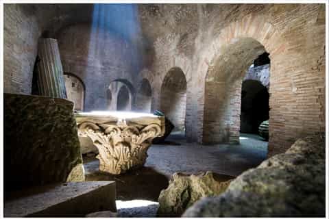Colosseum Underground Tour with Roman Forum