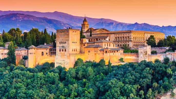 alhambra tour guiado saindo de málaga