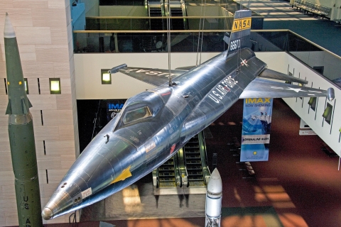 Musée national de l'air et de l'espace Smithsonian : Visite guidéeVisite guidée en petit groupe du Musée de l'Air et de l'Espace