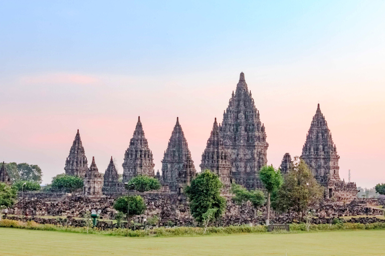 Yogyakarta: tour por la tarde del templo de Prambanan