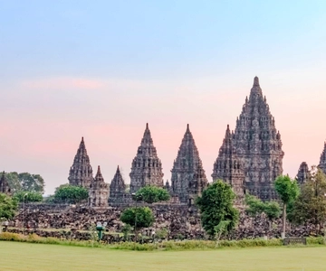 Yogyakarta: Prambanan Temple Afternoon Guided Tour