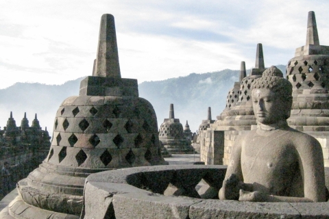 Yogyakarta : palais, château d'eau et grand temple de l'UNESCO