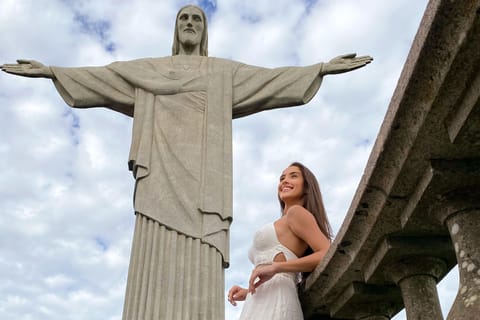 Rio Before the Crowds: Christ, Sugarloaf, Breakfast & Photos