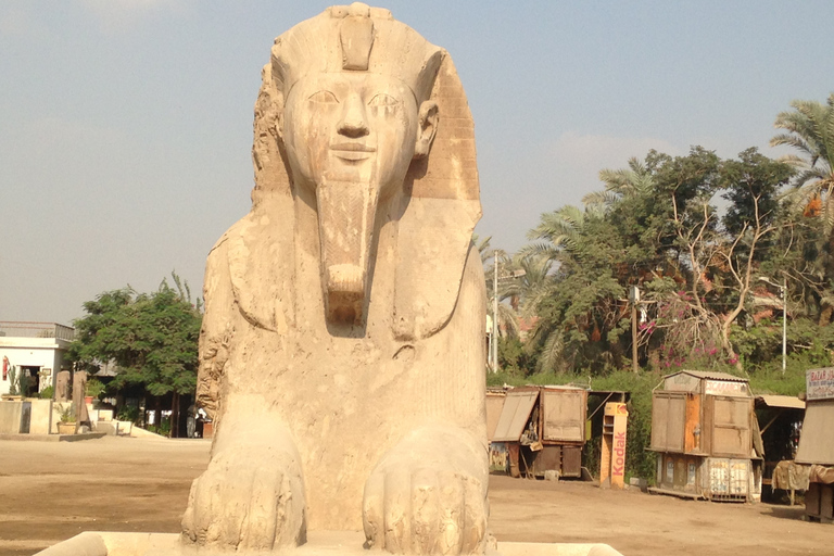 Au départ du Caire : Visite de Saqqara et des pyramides de MemphisVisite de groupe partagée