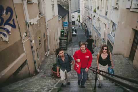 Hidden Gems of Montmartre With a Local Guide